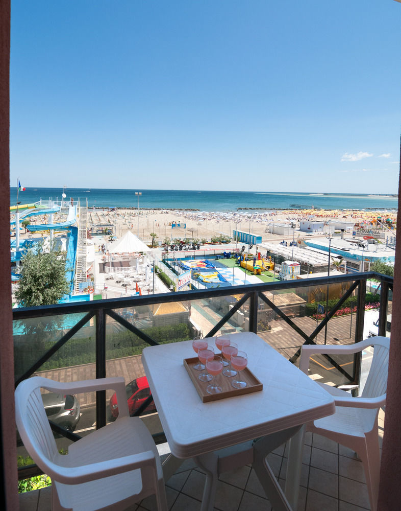 Residenza Sol Holiday Rimini Zewnętrze zdjęcie